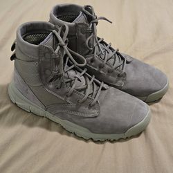 Nike SFB Boots