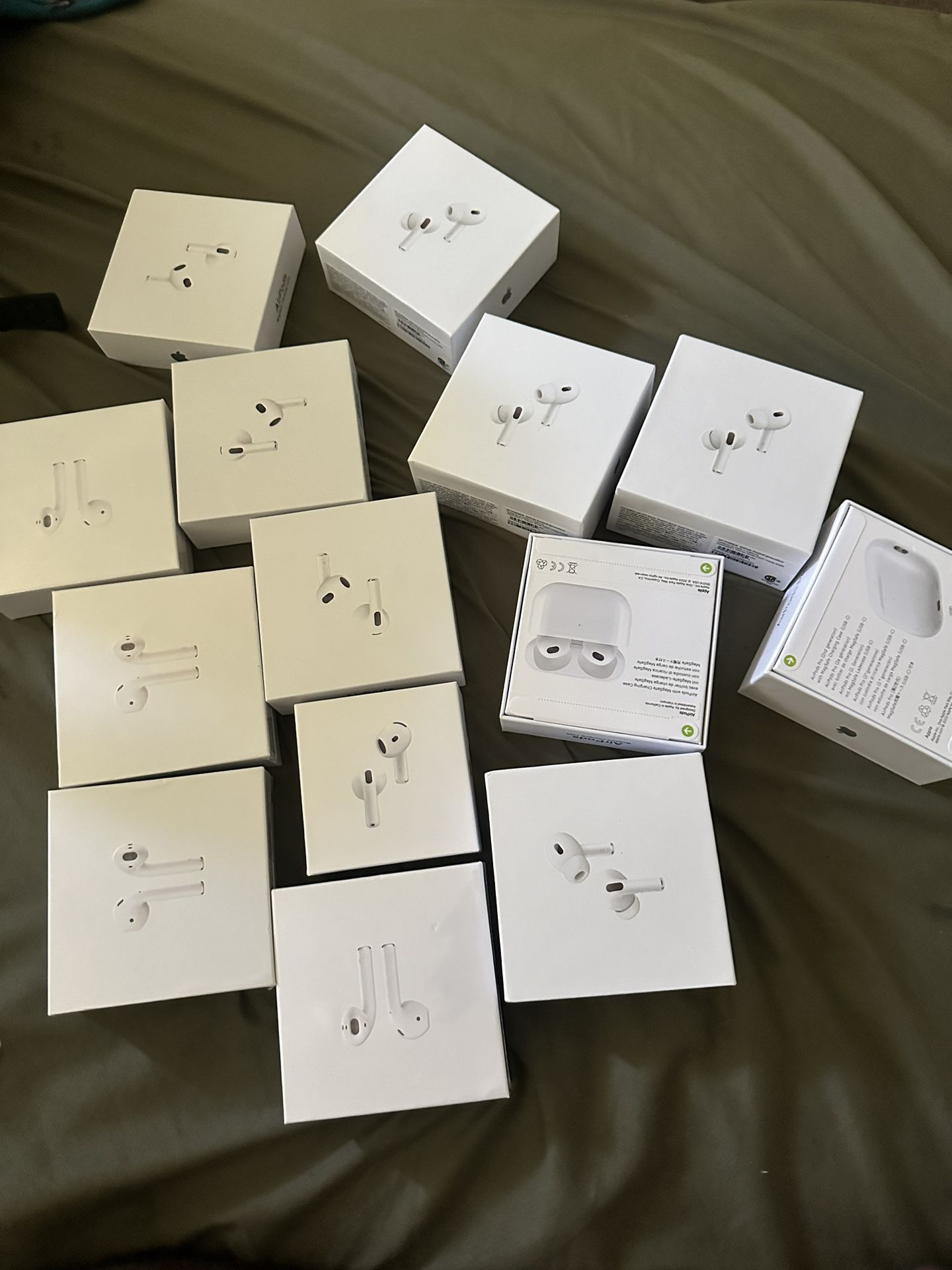 Apple AirPods