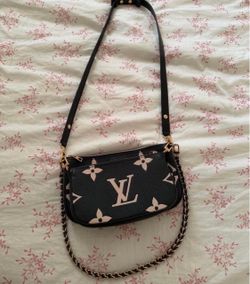 Louis Vuitton multipochette empriente
