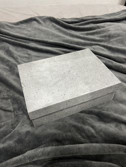 Jordan 4 Retro Wet Cements