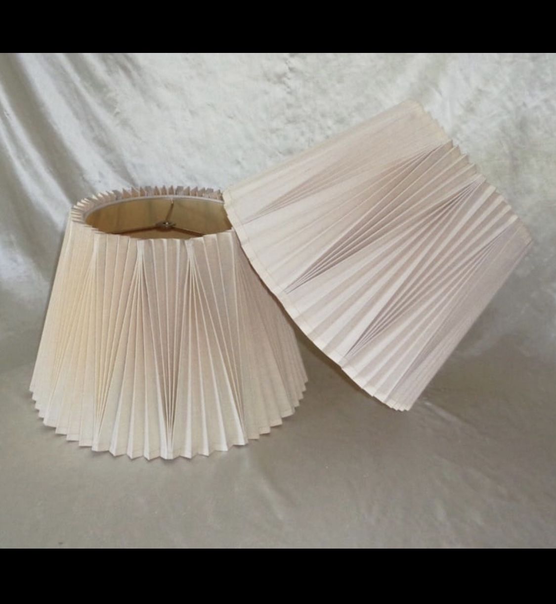 Vintage MCM Stiffel Pleated Accordion Bell Lamp Shades