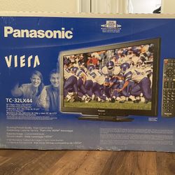 32” Panasonic TV