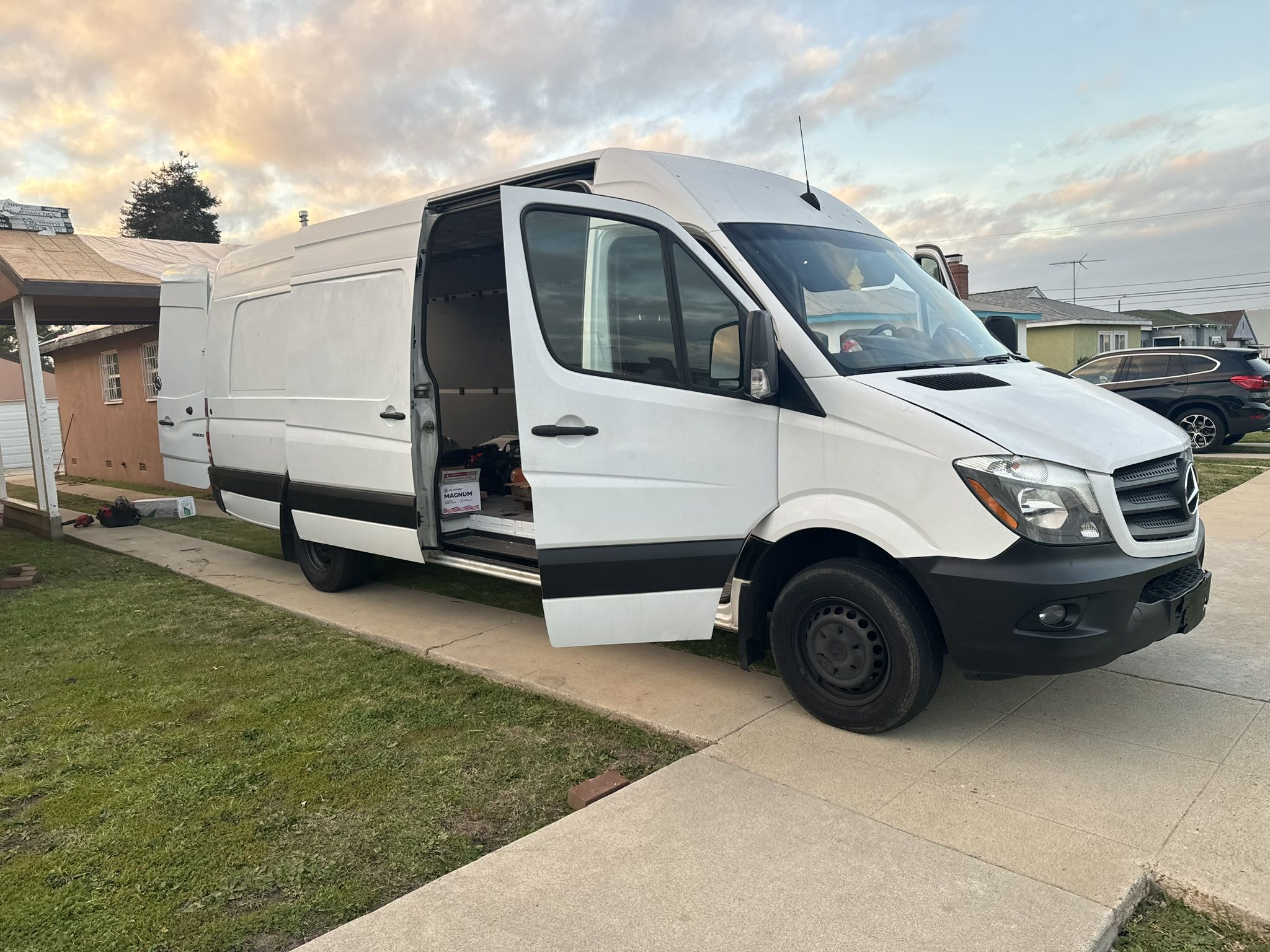 2017 Mercedes-Benz Sprinter Cargo