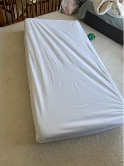 Twin mattress