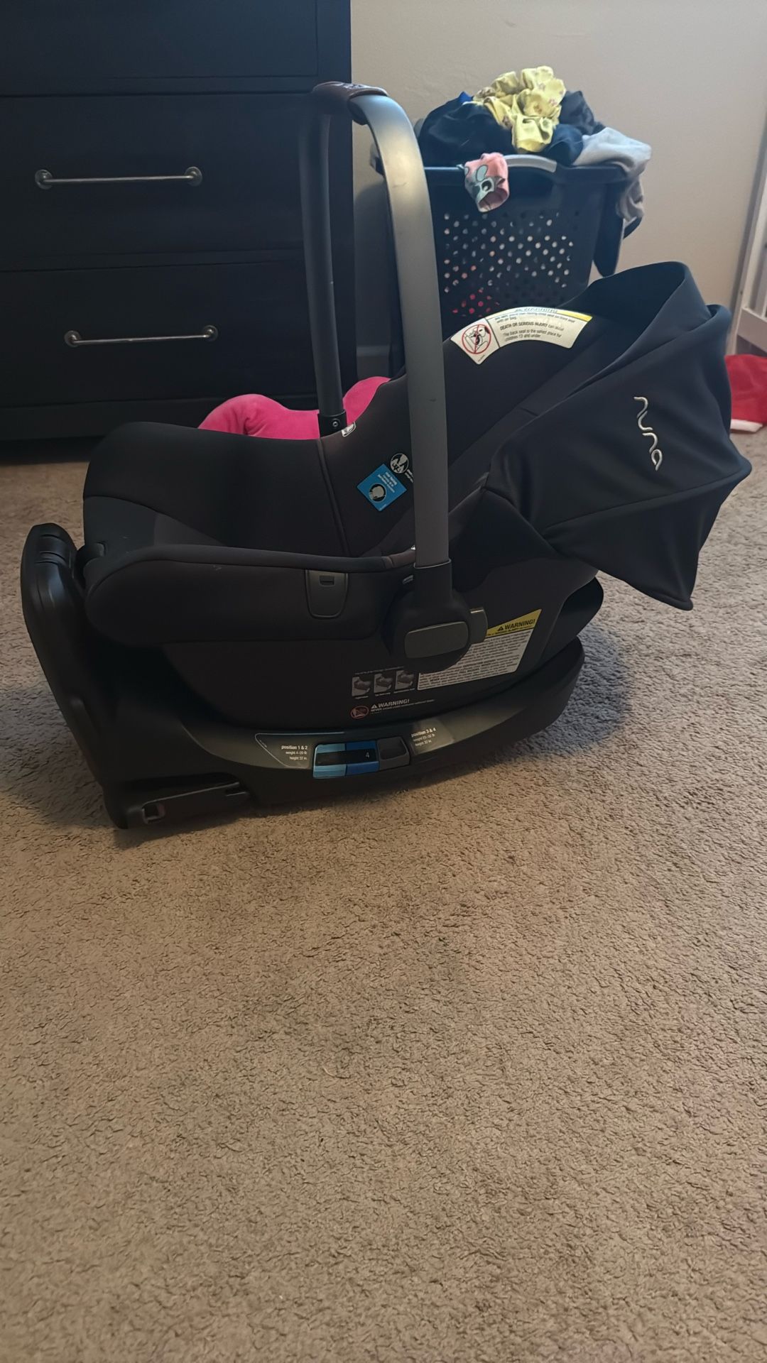 Nuna Car seat