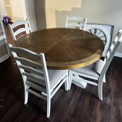 Family Dinner / Breakfast Table $250