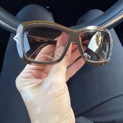 LV sunglasses Authentic Barely Worn 