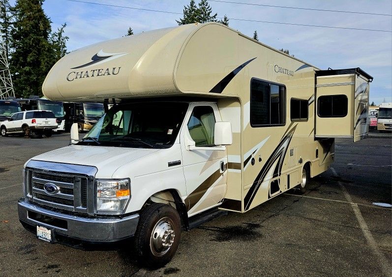 2020 THOR Chateau 26B