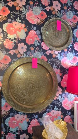 Large 26" & small 18" round brass tray wall art from Hong Kong