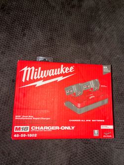 Milwaukee M18 Dual Bay Simultaneous Rapid Charger 48-59-1802