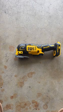Dewalt  multitool