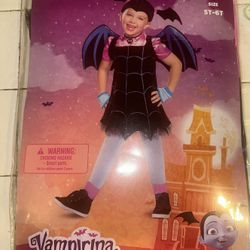 NWT Disney Toddler Vampirina Deluxe Costume 5T-6T
