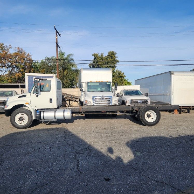 2018 Ford Commercial Chassis