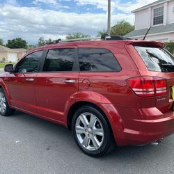 Ice cold air conditioning third row seat, leather navigation sunroof every option. You can get good on gas very clean private sale clean for the title