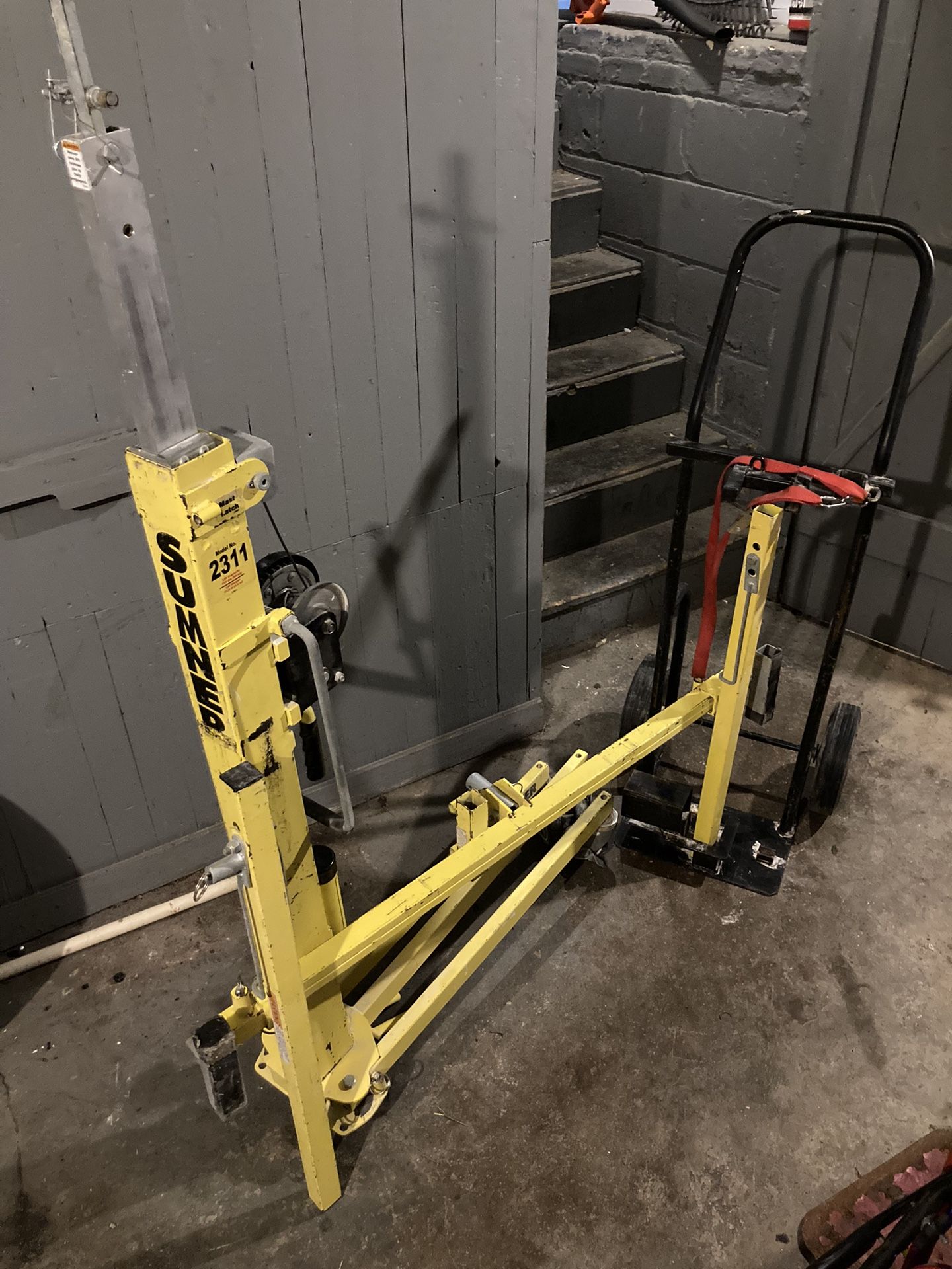 Sumner Drywall Lift With Drywall Lift Kart 2311