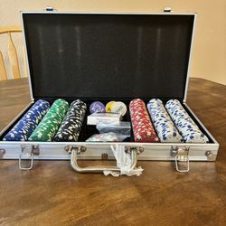 300+ Piece Poker Set With Aluminum Case
