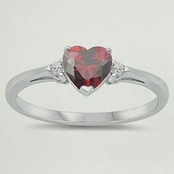 Size 7 sterling silver red ruby heart ring 925 silver 