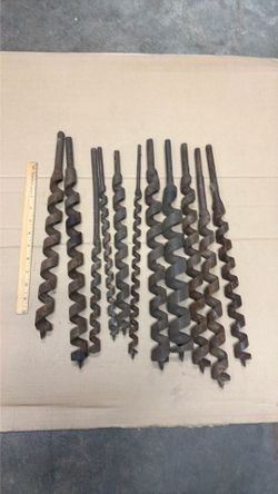 Wood auger drill bits
