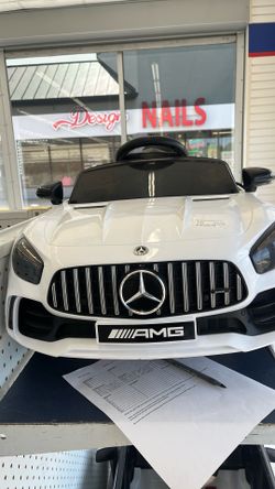 Car mercedes toy car