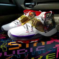 Kyrie 6 Preheat "Houston" (Candy Paint)