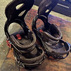 Burton snowboard bindings Medium