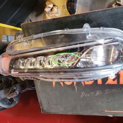 2020 accord driver headlight