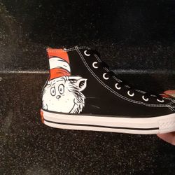 Converse Kids 5.5 Like new 