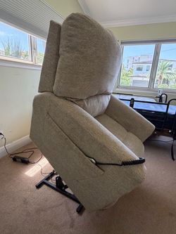 La-Z-Boy Jean Bronze Power Lift Recliner