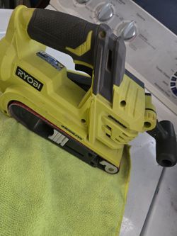 RYOBI BEL SANDER 18