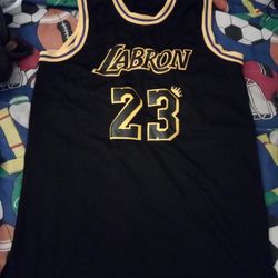 STITCHED JERSEY SIZE LARGE MENS