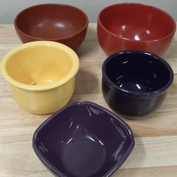 5 Fun Kitchen Ceramic Bowls Purple Yellow
