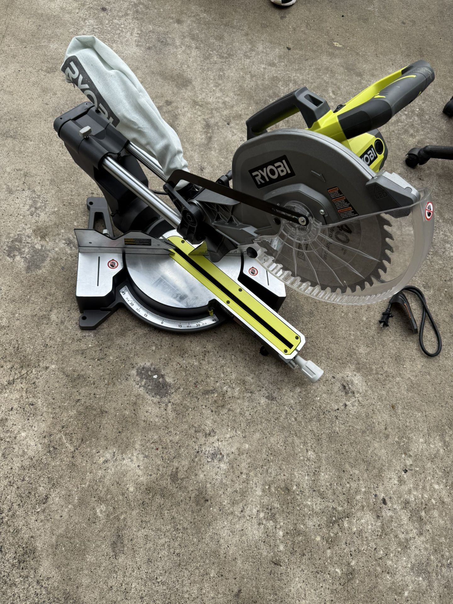 Ryobi 12in Sliding Miter Saw