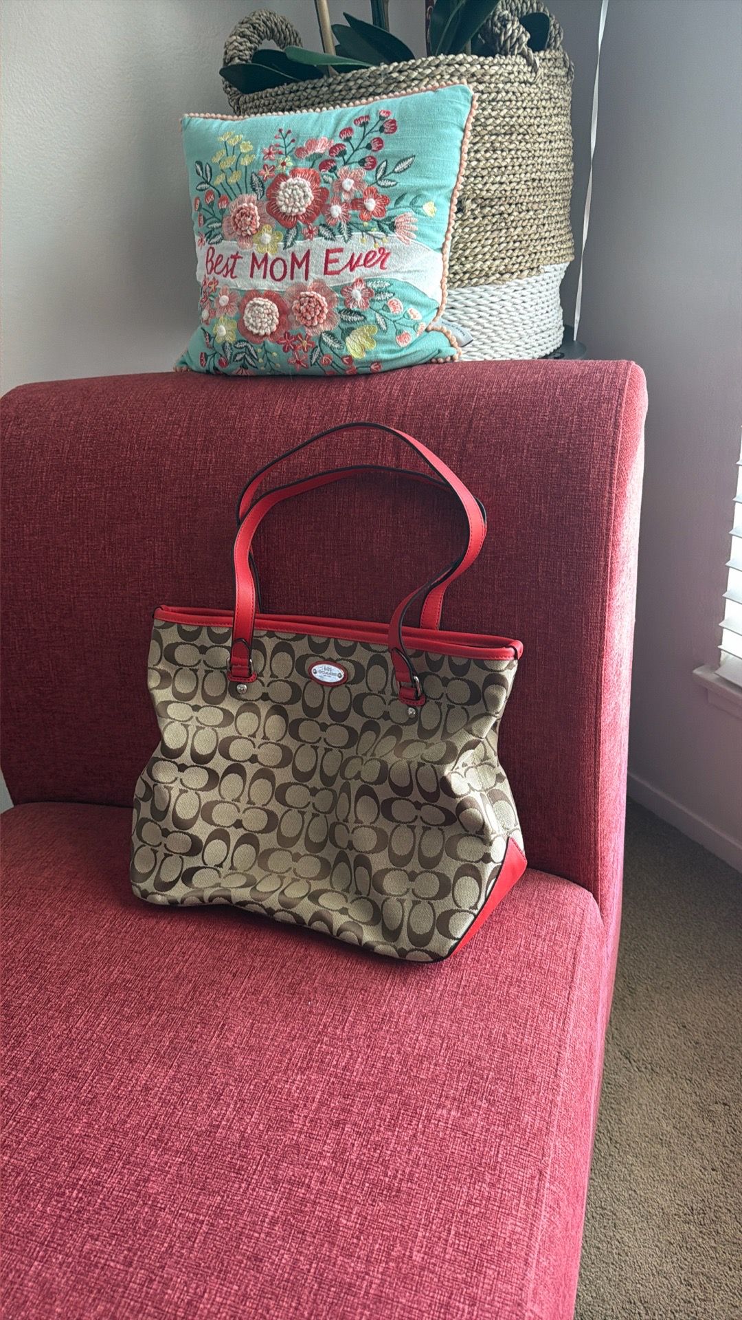 Vintage coach bag in great condition