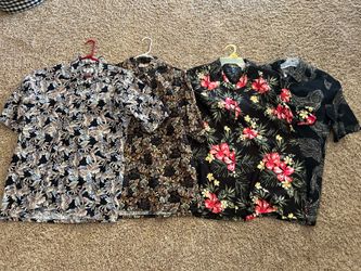 Four Hawaiian shirts like brand new