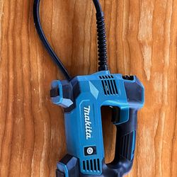 Makita Cordless Inflator