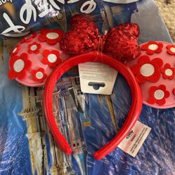 Minnie Mouse, Disney Ears