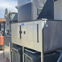 Howe Ice Machine Flaker