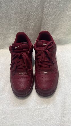 Nike Air Force 1 Low Top Sneakers size 7