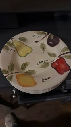 Italian Fruit Motif stoneware Dinner Plates