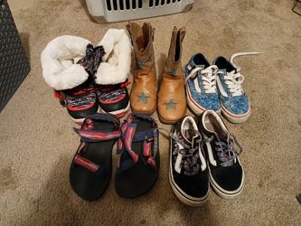Toddler Size 10 10.5 And 11 Shoes