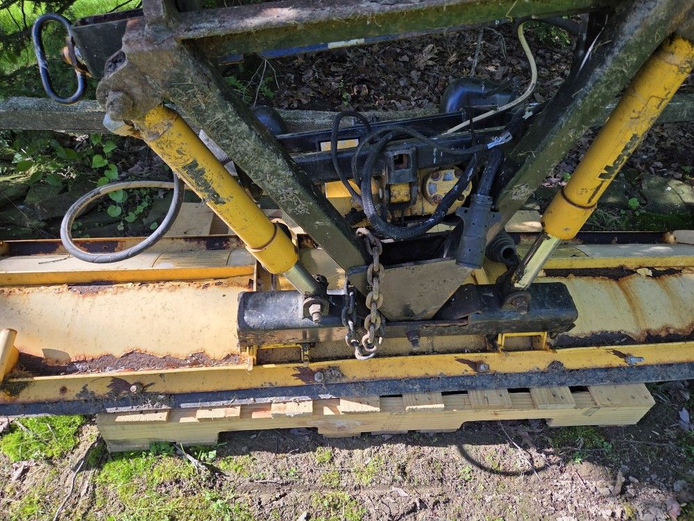 6,6 Meyers Plow.. Need gone..