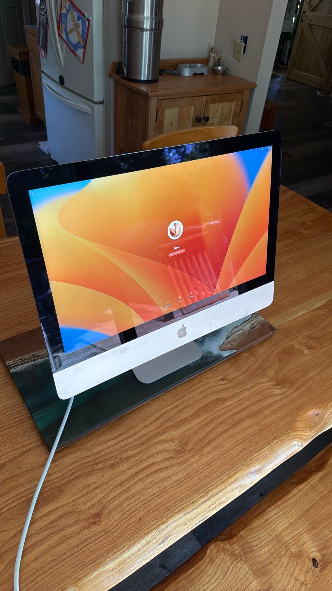 2017 iMac - 4k, 21.5 Inch display