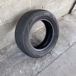 225/60/16 Tire