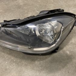 2012 / 2014 Mercedes Benz C250 Halogen Headlight Left Driver Side OEM 