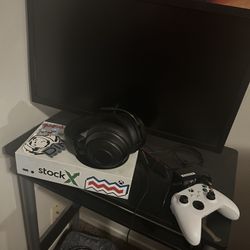 Next Gen Xbox Series X Bundle 