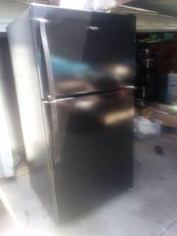 Whirlpool working refrigerator