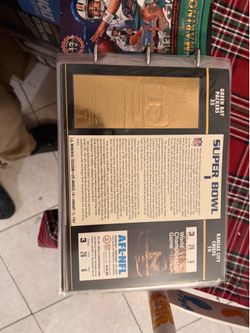 Gold Super Bowl tickets looking for 600$
