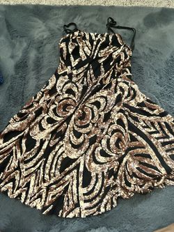 Black and gold sequin bodycon dress