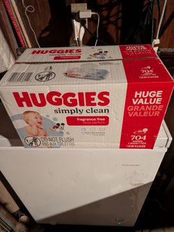 Huggoes baby wipes