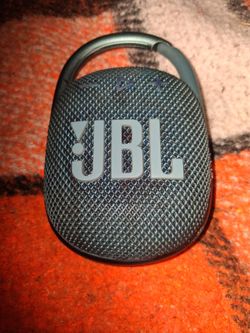 JBL Clip 4